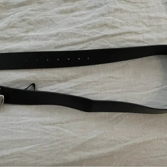 Gucci Black GG Logo Belt - Picture 3 of 6